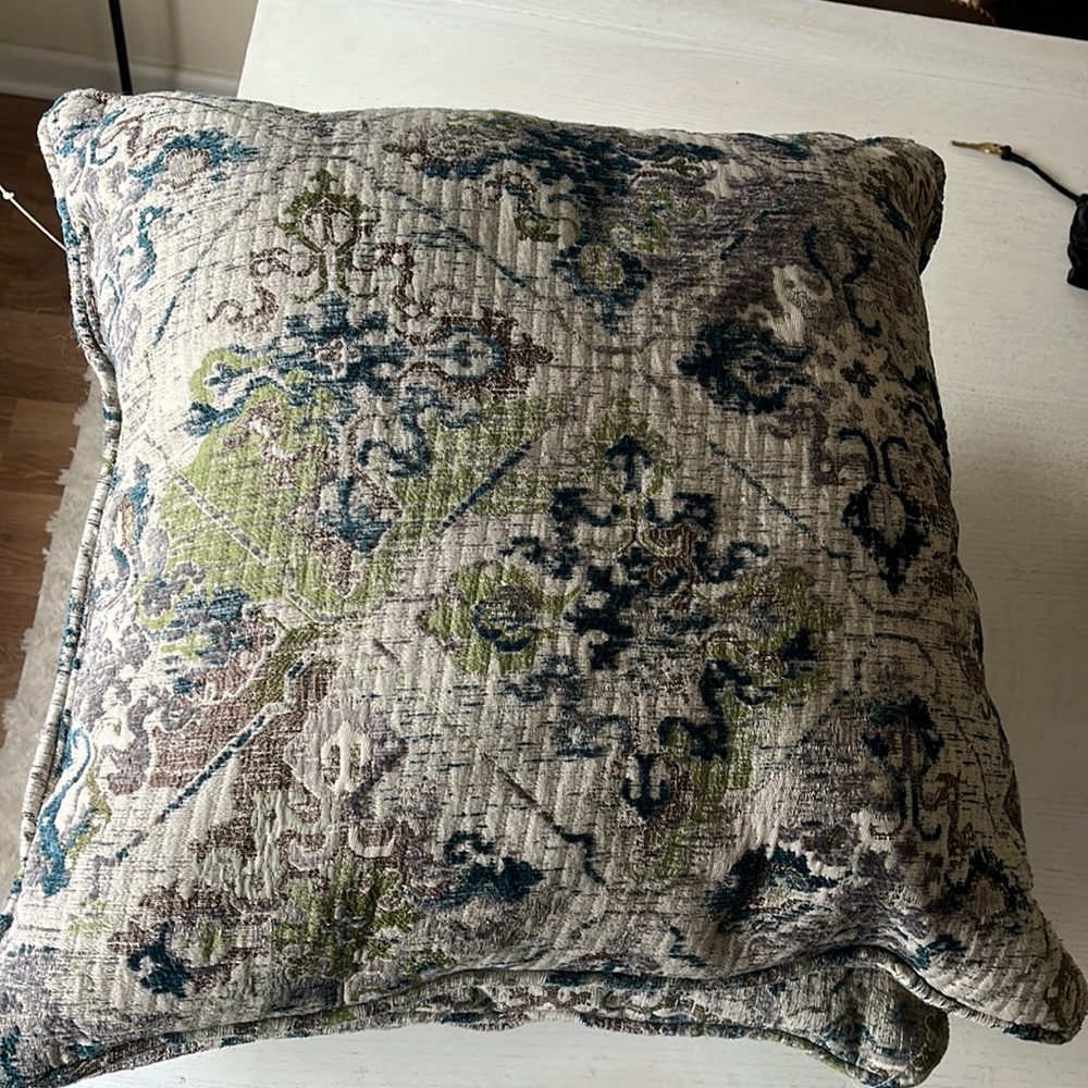 Throw pillows